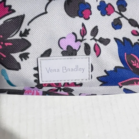 Vera Bradley Lighten Up Deluxe Organizer Vineyard Floral - Picture 4 of 7